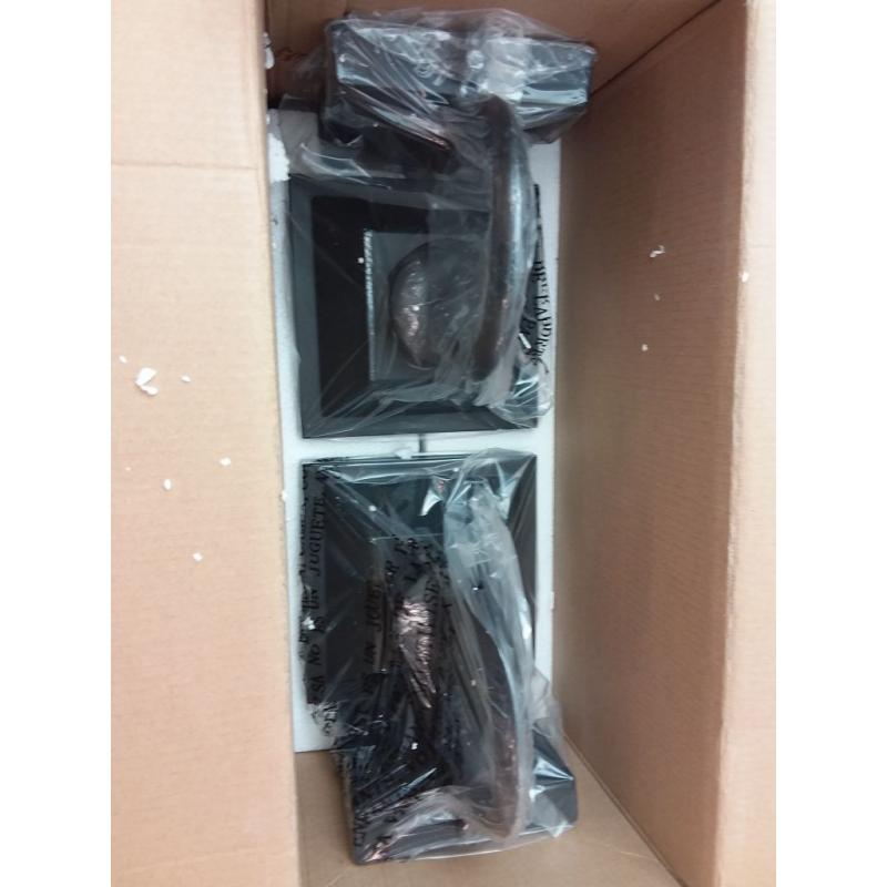 Manble Dusk to Dawn Sensor Outdoor Wall Lantern