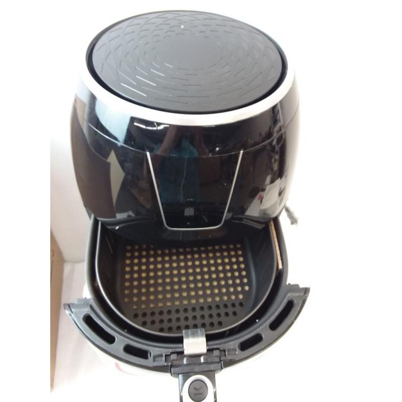 KQUEEN 5.5L 5.8 Quart Digital Air Fryer HF-155TS-C