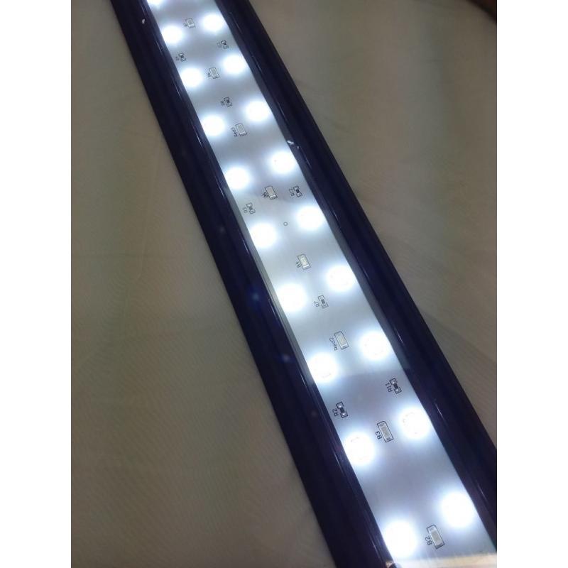 Full Spectrum Aquarium Light with Aluminum Alloy Shell Extendable Brackets