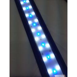 Full Spectrum Aquarium Light with Aluminum Alloy Shell Extendable Brackets