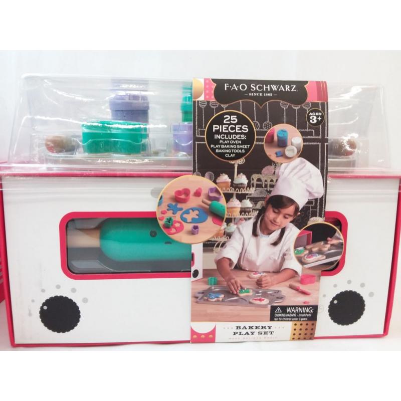 FAO Schwarz Toy Wood Baking Set