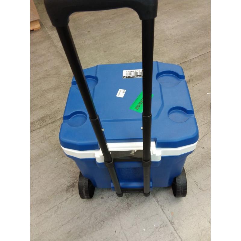 Igloo Latitude 60qt Roller Cooler