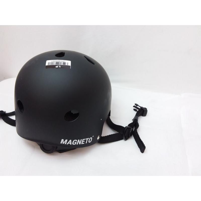 Magneto Boards Kids' Skate Helmet - Black