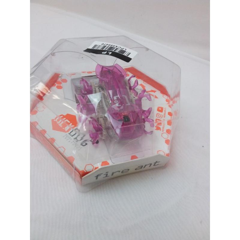 HEXBUG Fire Ant - 807648028645 - STEM World (NEEDS BATTERIES)