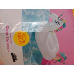 Unicorn Pool Float Pearlized White