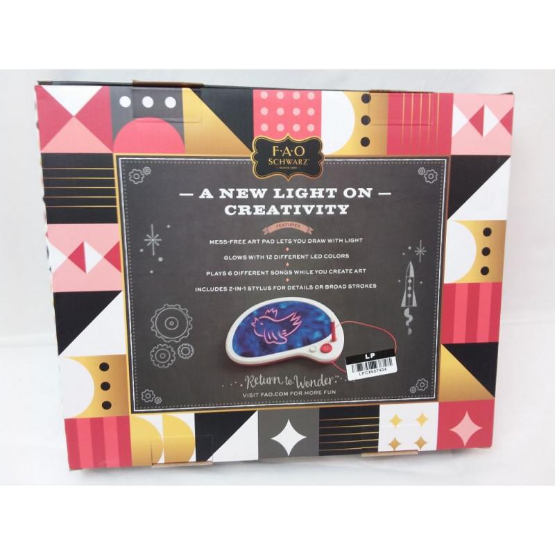 Fao Schwarz Mess-free Drawing Musical Glow Palette