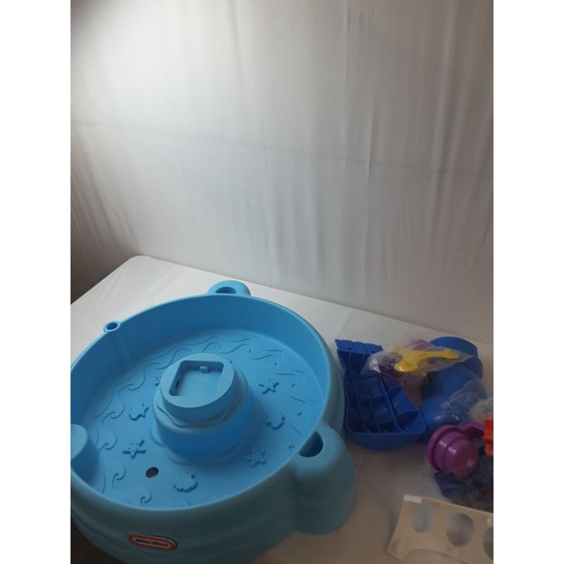 Little Tikes Spinning Seasons Water Table