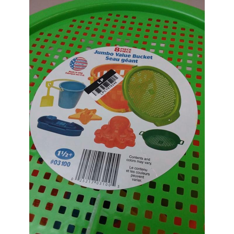 8 Piece Jumbo Value Beach Bucket
