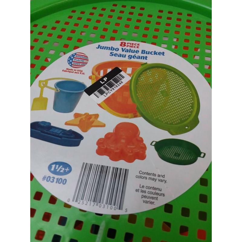 8 Piece Jumbo Value Beach Bucket
