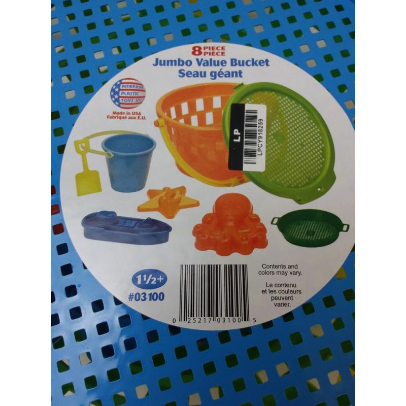 8 Piece Jumbo Value Beach Bucket