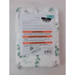 The Peanutshell Fitted Crib Sheet - Floral Leaves