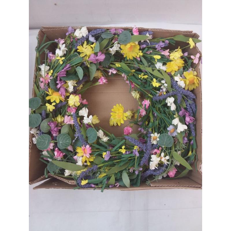 Daisy & Lavender 24 Decor Wreath