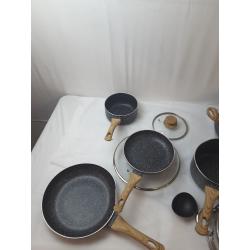 6 Piece Cookware Set