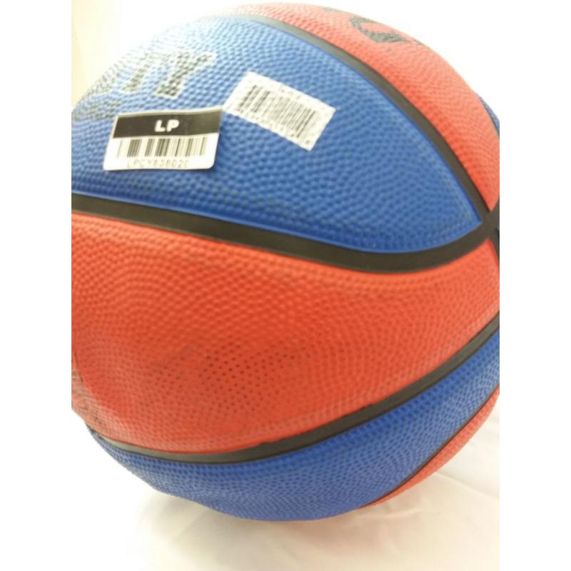 Spalding Varsity 29.5'' Basketball