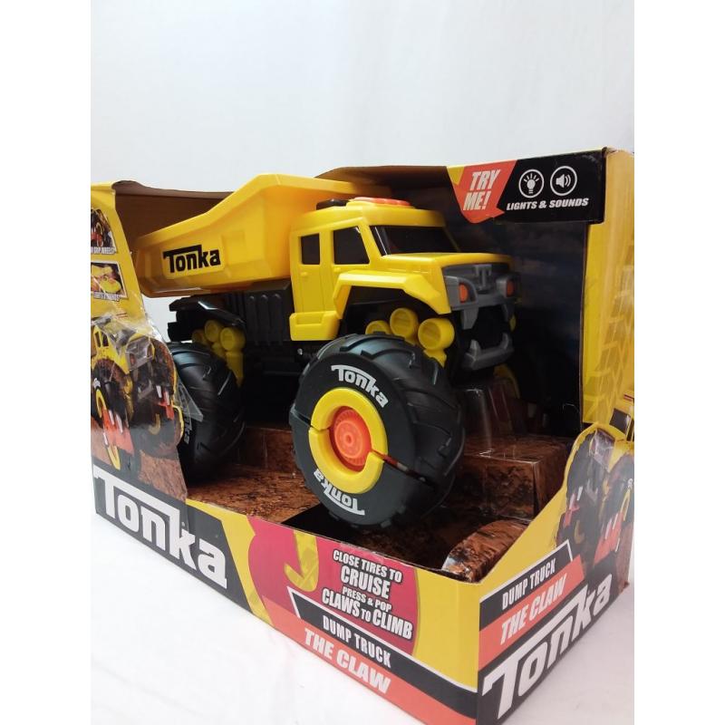 Tonka The CLAW Lights & Sounds Dump Truck