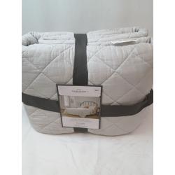 Full/Queen Diamond Stitch Cotton Linen Quilt Light Grey