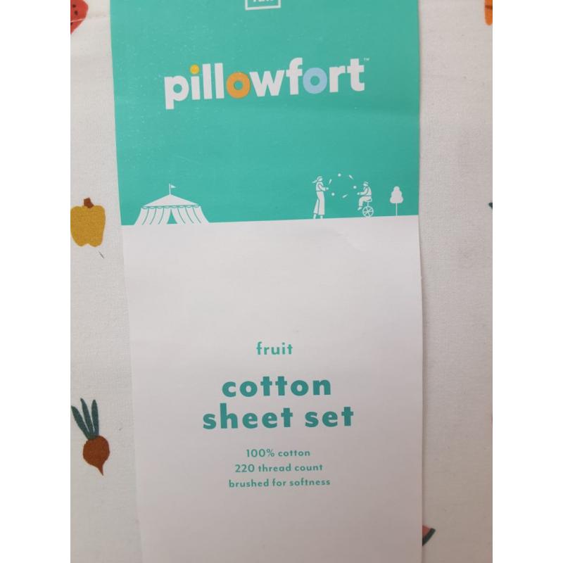 Full Fruit Cotton Sheet Set - Pillowfort (Please be advised that sets may be missing pieces or otherwise incomplete.)