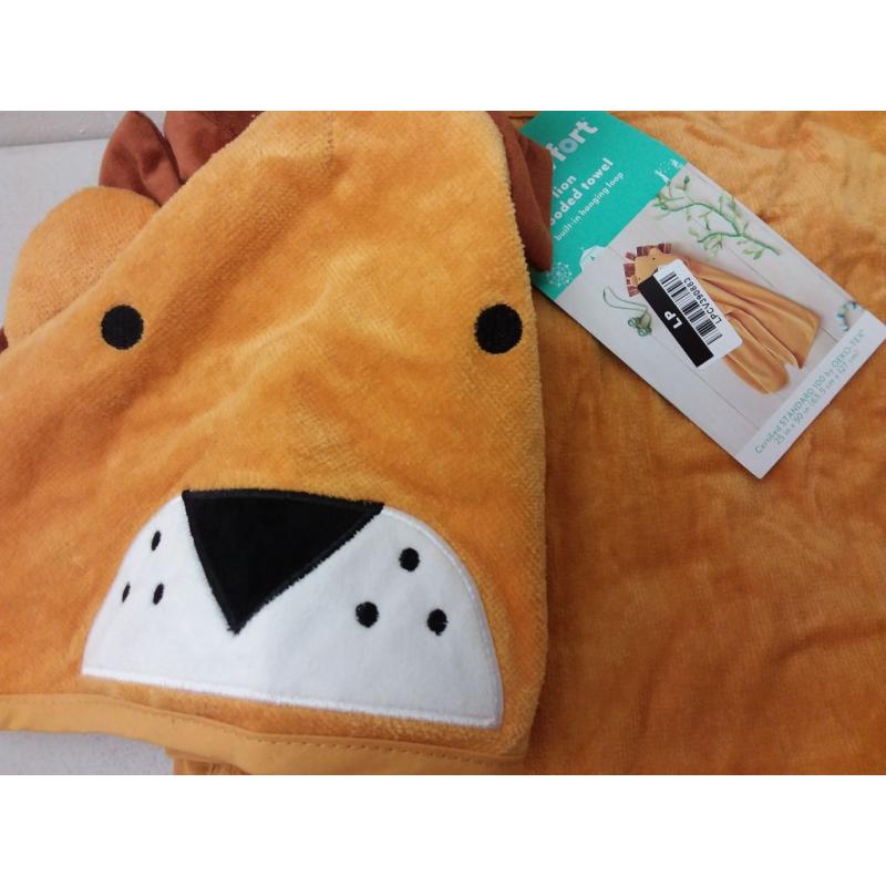 25x50 Lion Hooded Towel - Pillowfort