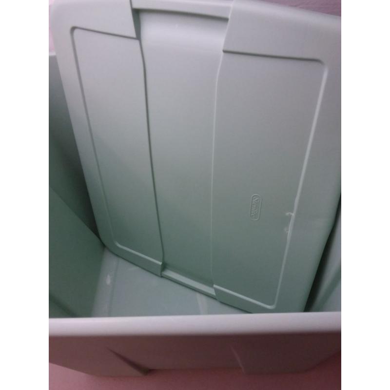 20gal Latching Tote - Green - Brightroom