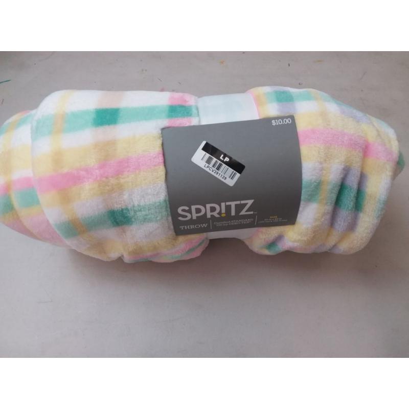 Plaid Plush Throw Blanket