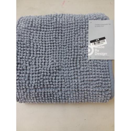 Bath rug 20x34- Blue