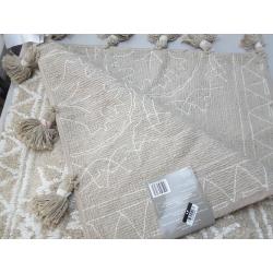 24 x 40 Medallia Bath Rug Natural - Saturday Knight Ltd.