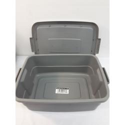 Rubbermaid 10gal Roughneck Storage Tote Gray