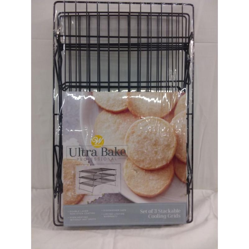 Wilton Ultra Bake Professional 3 Tier Stackable Cooling Racks