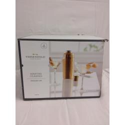 7.6oz 4pk Glass Modern Martini Glasses - Threshold™