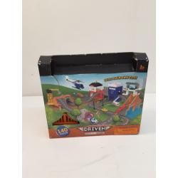 Driven – Truck Playset with Fire Station – Build-A-City - 140pc