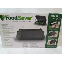 FoodSaver Vacuum Sealer - VS3120