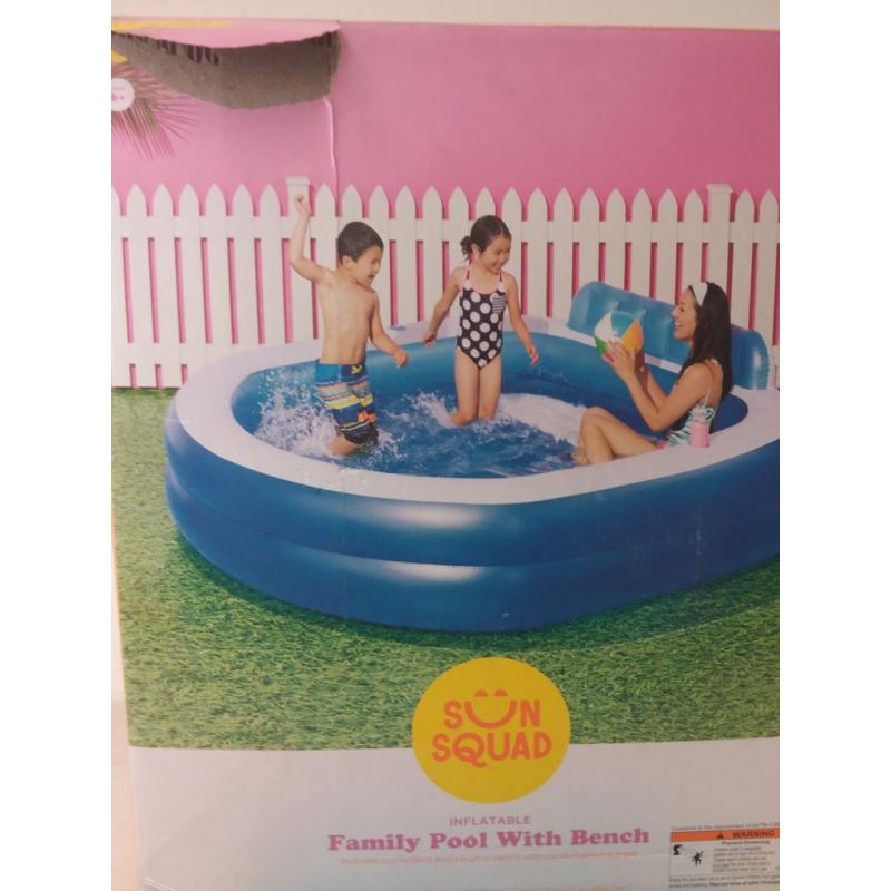 7.5' X 27 Family Above Ground Pool with Bench