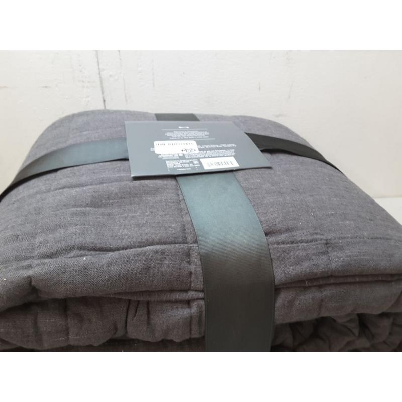 Full/Queen Space Dyed Cotton Linen Quilt Dark Gray - Threshold