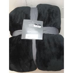 King Microplush Bed Blanket Black - Threshold