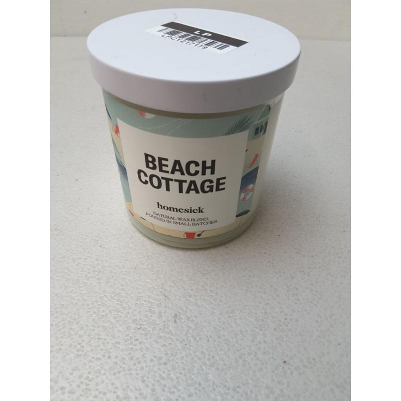 7.5oz Beach Cottage Candle - Homesick