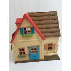 Li'l Woodzeez Country House – 8pc Toy House Playset (Please be advised that sets may be missing pieces or otherwise incomplete.)