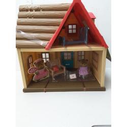 Li'l Woodzeez Country House – 8pc Toy House Playset