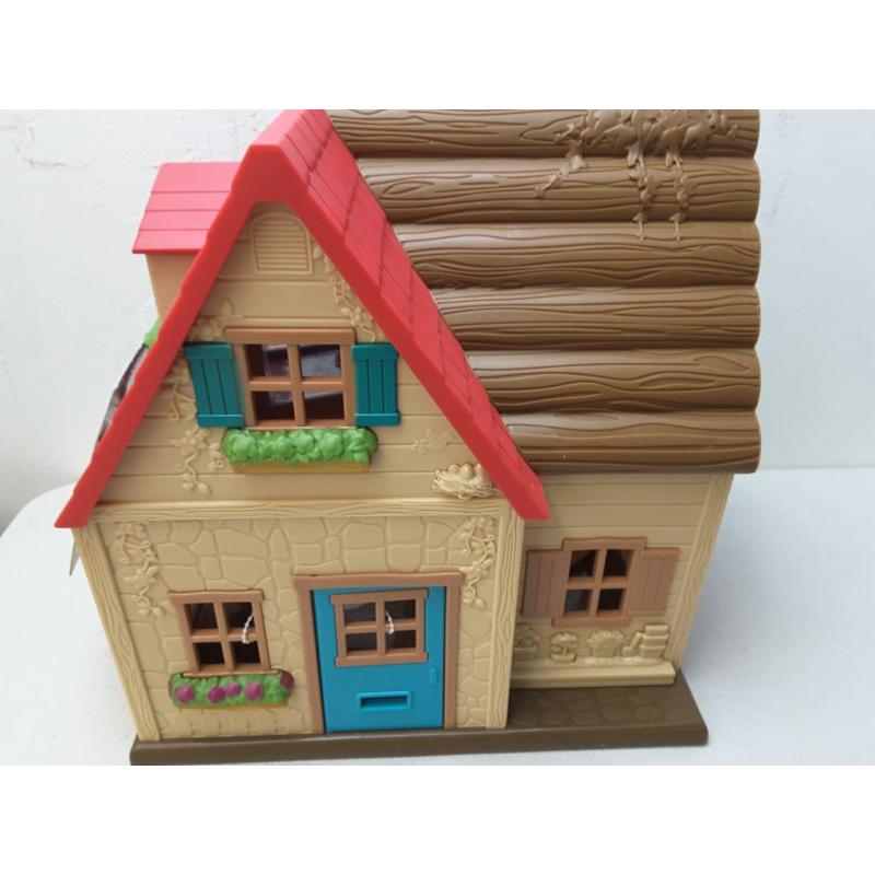 Li'l Woodzeez Country House – 8pc Toy House Playset