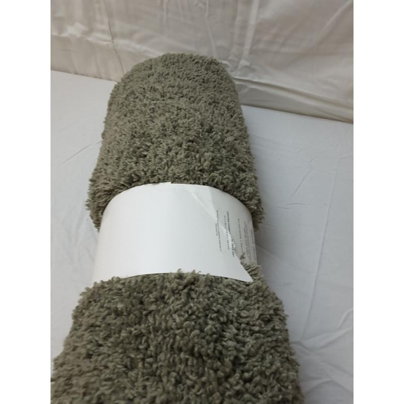 22x60 Antimicrobial Bath Runner Olive Green - Total Fresh