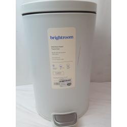 12L Round Step Trash Can White - Brightroom