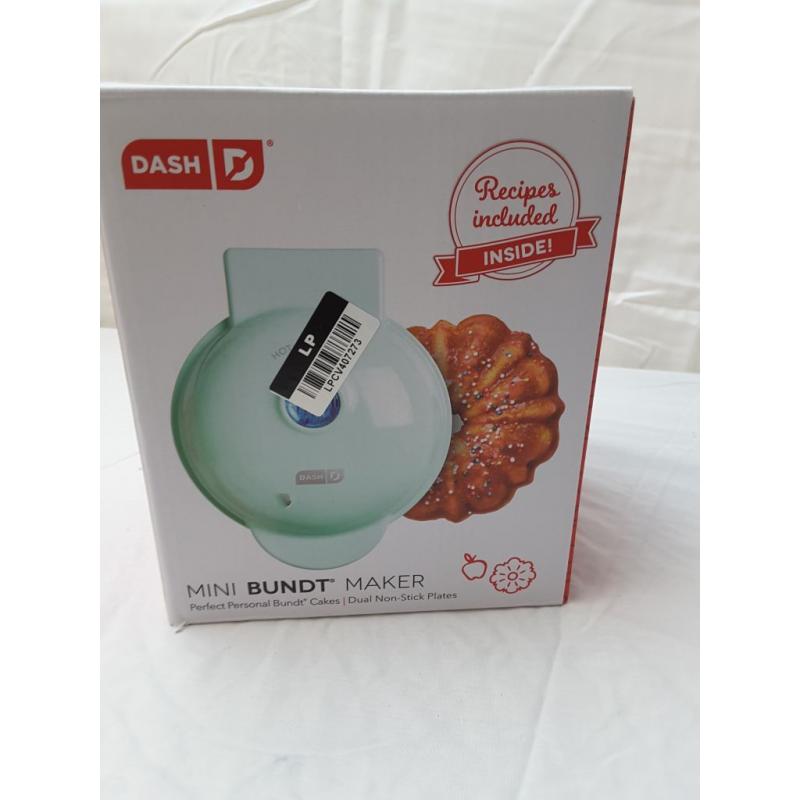 Dash Mini Bundt Maker - Aqua