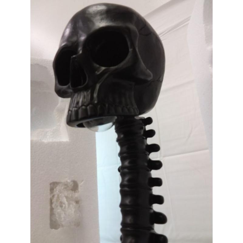 Gute Skeleton Spine Lamp Black (does not turn on)