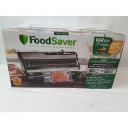 FoodSaver 2-In-1 Food Preservation System - Stainless Steel FM5200-000