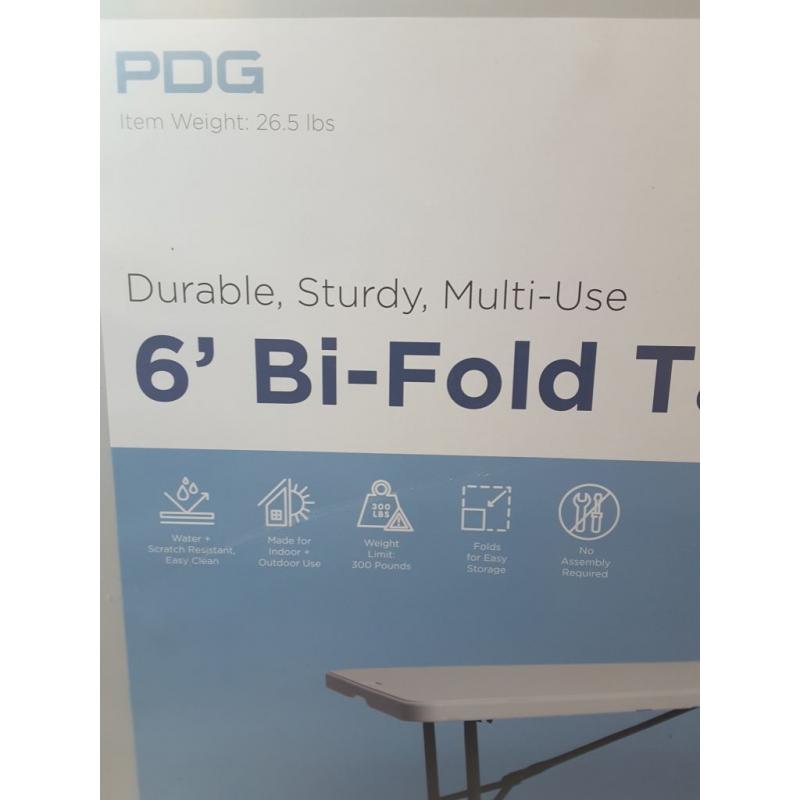6 'Bi-Folding Table Off-White - Plastic Dev Group