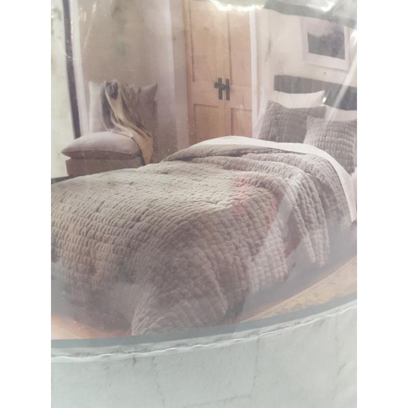 King Ruched Faux Fur Comforter & Sham Set Gray - Threshold