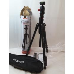 Professional DSIR/SLR Camera Tripod Black