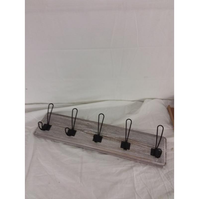 Rustic Wall Mounted Coat Hanger 5 Hooks