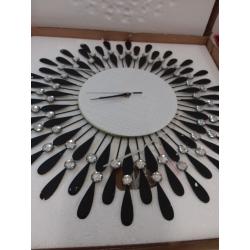 23.6 Metal and Crystal Wall Clock