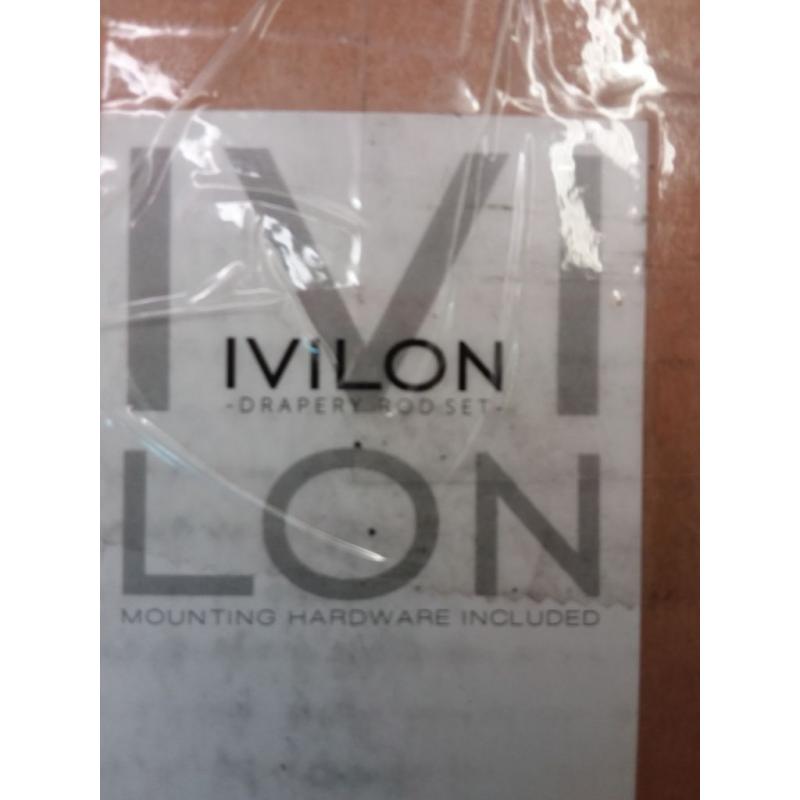 Drapery Rod Set- Gold