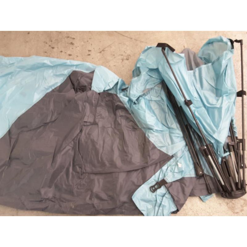 KOON Pop Up Beach Tent